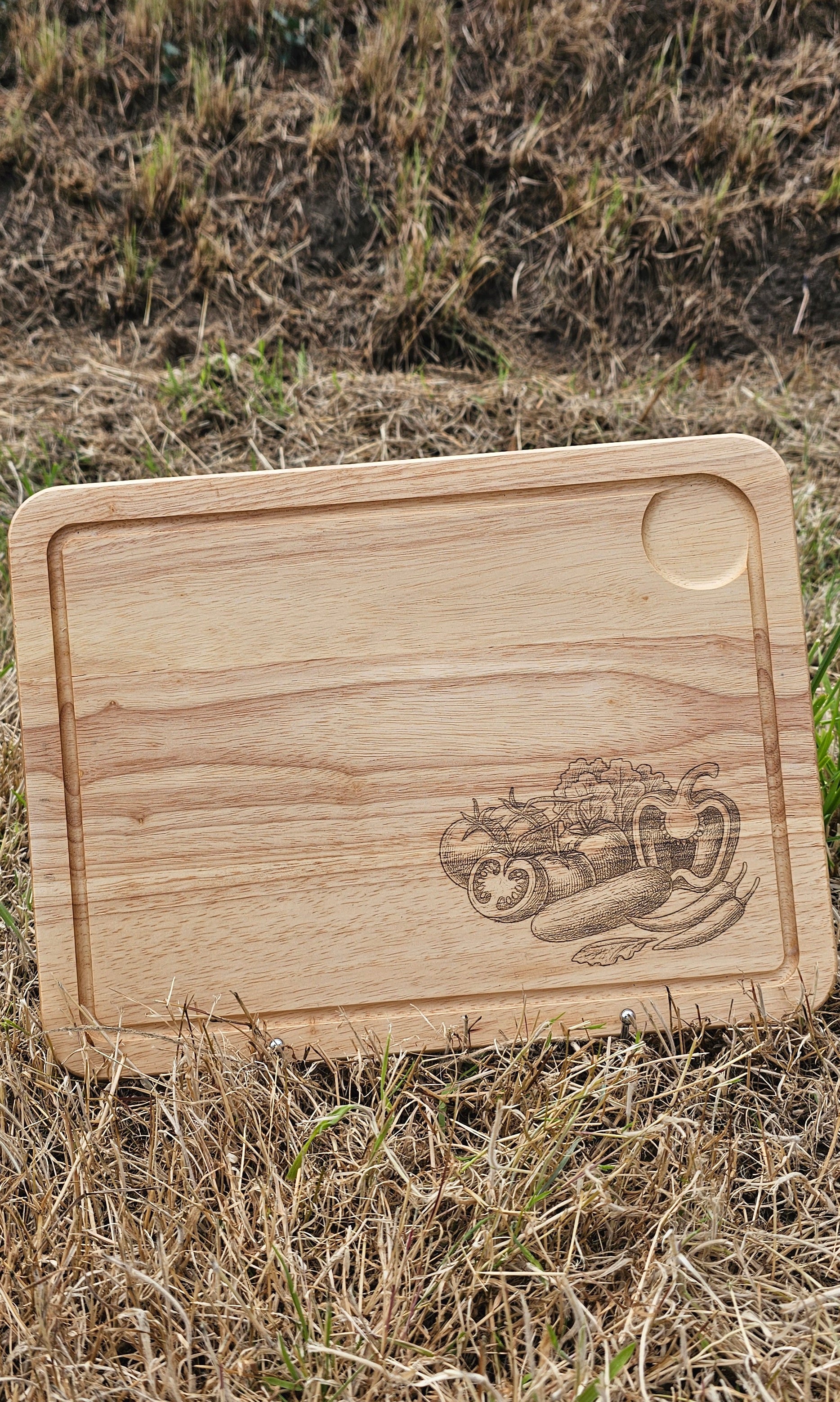 Large Vegetable cutting board