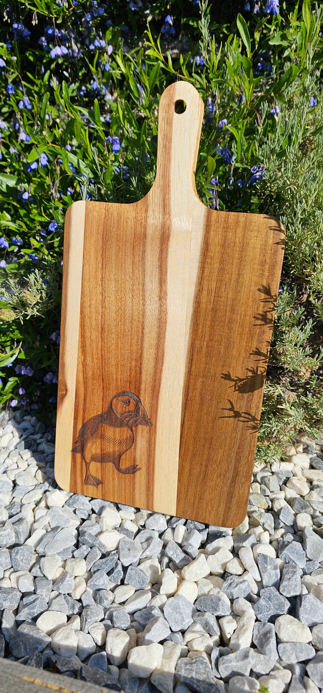 Personalised puffin acacia cutting board